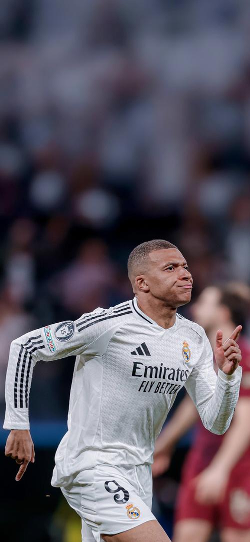 美记：公牛不会主动出击追求字母哥，倾向保留现有阵容