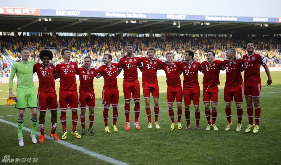 罗马诺：曼联新援奥罗斯科将在未来几天抵达英国完成转会流程