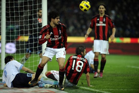 埃因霍温vs马竞数据前瞻