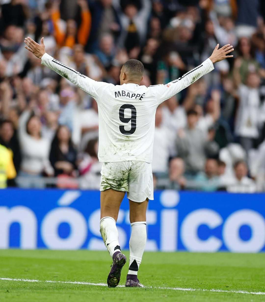 于根伟：因个人能力不足导致丢球；对陈哲宣进行了严厉批评