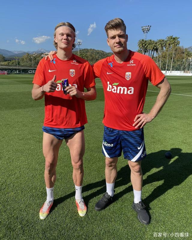 赵鸿刚因耳光大赛引发舆论，鸽武缘退位为信鸽爱好者，玄武挑战引发流量狂欢，传统武术遭网络戏谑与质疑。