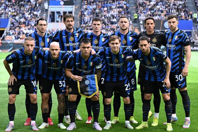 世俱杯16强对阵：皇马落死亡半区 亚洲黑马战曼城（世俱杯16强签位出炉 皇马身陷死亡半区 亚洲黑马对阵曼城）