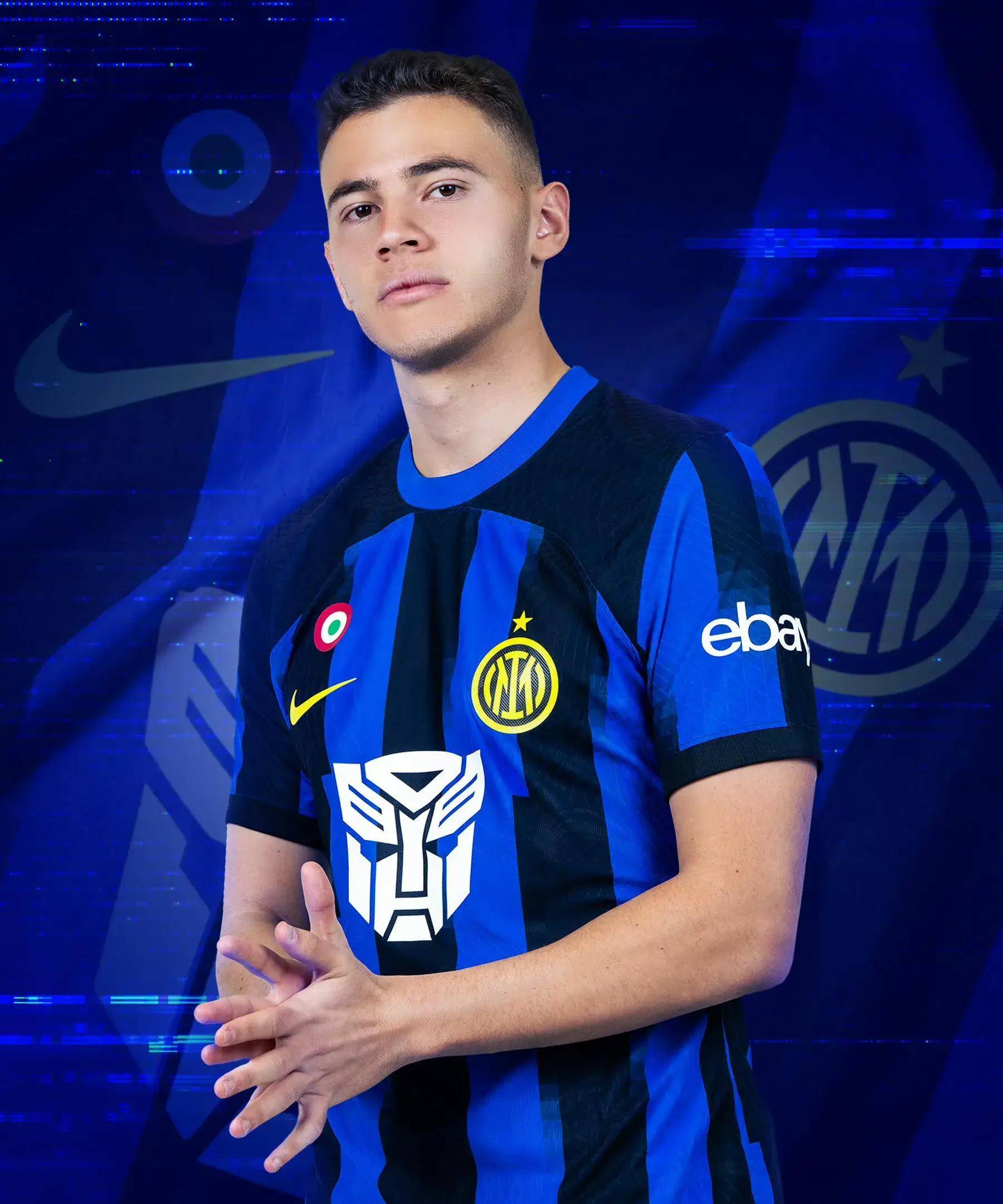 勇士球队助攻率高，全队配合默契