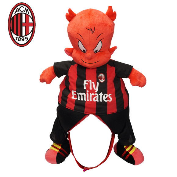 西尔维蒂：每天能够和梅西一起训练、踢球是一种荣幸