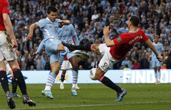 哀悼，切尔西功勋后卫马文-欣顿去世，享年85岁