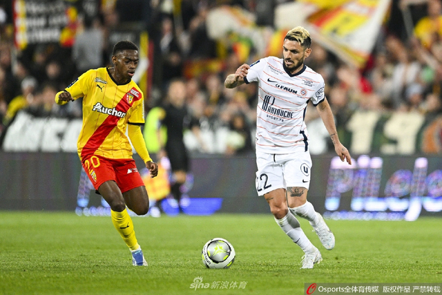 首尔外援后卫亚赞：能够限制住费利佩并不是我一个人的功劳