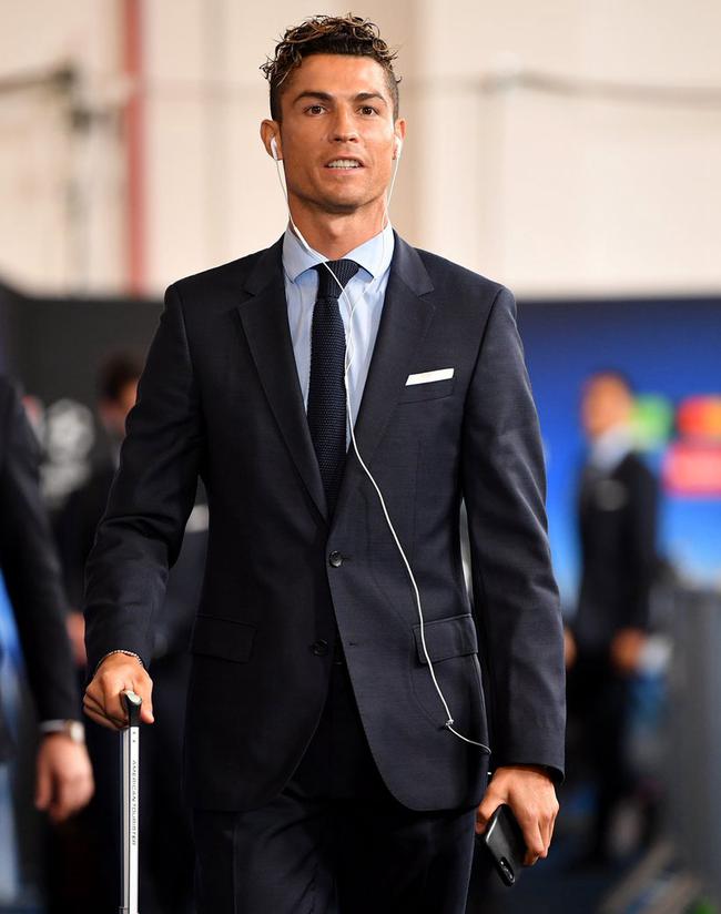 土耳其足协公布对102名涉赌球员处罚结果，其中5人被禁赛1年